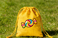 L'usine source vend ses propres produits : sacs fourre-tout en toile personnalisables, écologiques et portables pour le shopping.