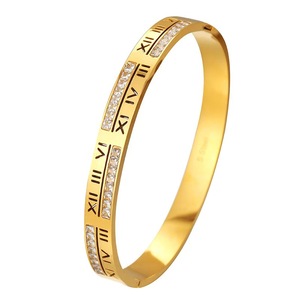 Brazalete Unisex de Acero Inoxidable Chapado en Oro de 18K con Zirconia, Diseño de Flecos, Resistente al Agua, con Números Romanos, Estilo Punk, para Aniversario - Product Image 3