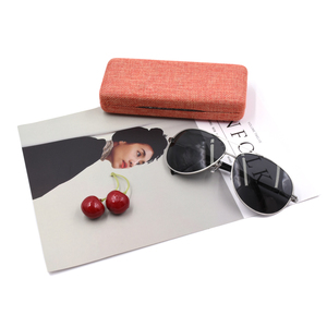 Biểu tượng tùy chỉnh handmade cứng kính trường hợp kính mát Mắt Kính trường hợp hộp sắt - Product Image 4