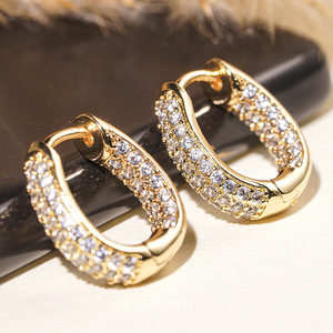 Pendientes de Oreja en Forma de U para Mujer, Accesorios Simples para Uso Diario - Product Image 2