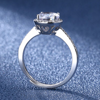 Bague de luxe micro-pavée en argent sterling S925 électroplaqué avec moissanite, couleur D, 0,5 carat et 1 carat, pour femme, modèle transfrontalier