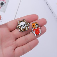 Épinglette personnalisée en émail motif araignée, badge métallique personnalisé pour Halloween, idéal pour événements effrayants, cadeau promotionnel, souvenir de costume