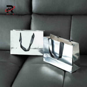 Bolsas de Papel Laminadas Grandes con Asas de Algodón, Personalizadas, de Lujo, para Regalos, con Acabado Mate y Relieve - Product Image 1