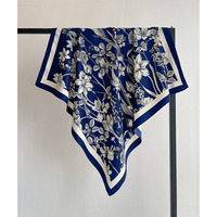 Nouvelle Écharpe Carrée Grande Taille 90cm en Twill pour Femme, Imprimé Floral Vintage, Effet Soie, Foulard Minimaliste Botanique 2026