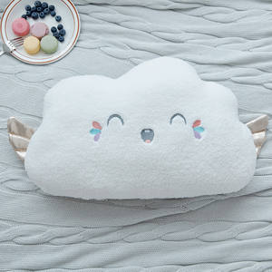 Almohada de Peluche con Lindas Estrellas Bordadas, Nubes Sonrientes, Oso de Peluche, Cojín de Sofá con Forma de Corazón, Muñeca de Luna con Alas, Tela de Algodón, Alivio del Estrés - Product Image 4