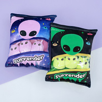 Sac de Mini Alien Animal Kawaii Ugly Snack Coussin Vert/Violet Peluche Jouet Doux Poupées Amusant Jouer Peluche avec PP Coton Remplissage