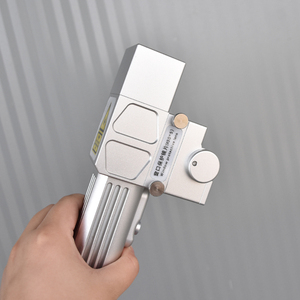 Tốt Nhất Người Bán Tốc Độ Cao Laser Máy Làm Sạch 1500W 2000W Laser Đầu Làm Mát Không Khí Vật Liệu Không Gỉ Sử Dụng - Product Image 4