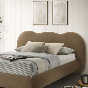 Lit Queen Size Marron 1 pièce avec Pieds Ronds en Bois et Revêtement Bouclé – Mobilier de Chambre - Product Image 4