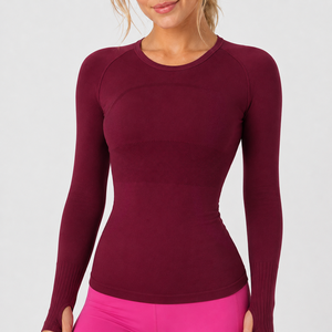 T-shirt de sport pour femme à manches longues, séchage rapide, anti-transpiration, haut de yoga doux et élastique, idéal pour la gym, la course à pied et les activités de plein air - Product Image 2