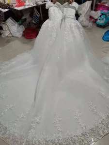 Princess V-neck Classic Ball Gown Floor-Length Natural Waistline <b>Applique</b> Lace Flowers Bride Wedding Dress 100% Polyester - Product Image 5