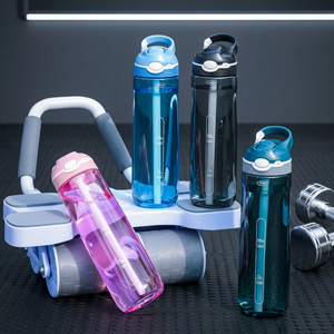 Botella de Agua de Tritán de 750 ml, Libre de BPA, a Prueba de Fugas, con Pajita y Tapa de Rosca para Adultos - Ideal para el Regreso a Clases y Senderismo al Aire Libre - Product Image 1