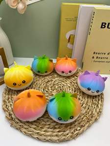 Nouveauté en gros : Jouets anti-stress <span class=keywords><strong>licorne</strong></span> souple en forme de dumpling, boîte mystère, jouets sensoriels doux à presser, arc-en-ciel pour fête - Product Image 4