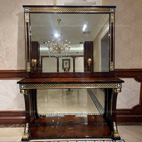 Tables console en bois français Meubles de salon anciens en bois Table console luxueuse au design italien avec miroir