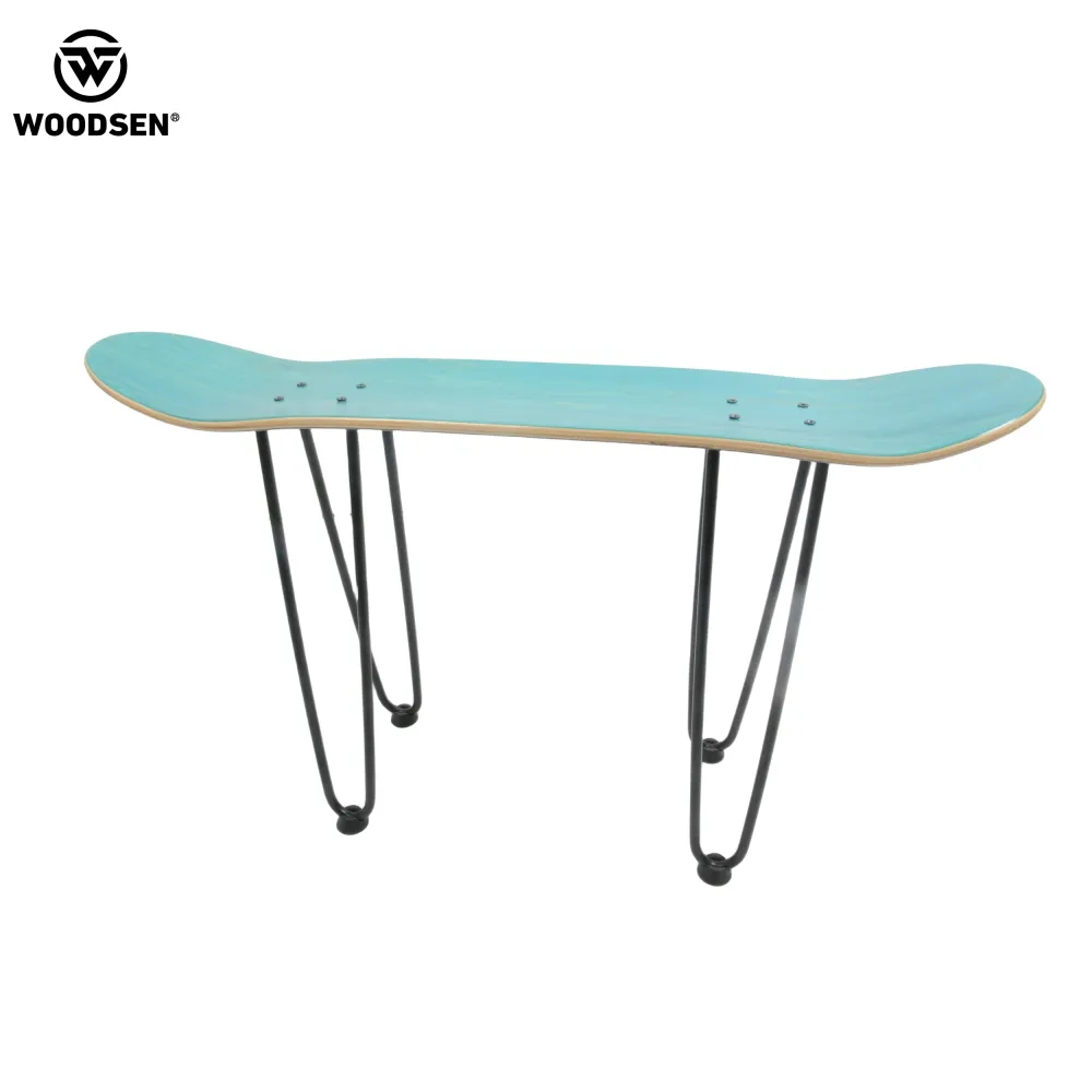 Chaise de skateboard WOODSEN en métal et fer