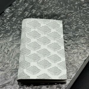 Nouveau portefeuille en cuir OEM/ODMPU pour femme avec design ouvert, porte-cartes de crédit, porte-passeport et porte-chèques de <span class=keywords><strong>voyage</strong></span> - Product Image 5