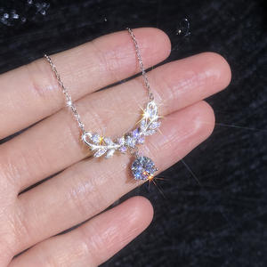 Nuevo Collar con Colgante <span class=keywords><strong>de</strong></span> Flor <span class=keywords><strong>de</strong></span> Moissanita <span class=keywords><strong>de</strong></span> 1 Quilate, Chapado en Rodio, <span class=keywords><strong>Plata</strong></span> <span class=keywords><strong>de</strong></span> Ley <span class=keywords><strong>925</strong></span>, Corte Brillante, Joyería para Mujer, Regalo - Product Image 3