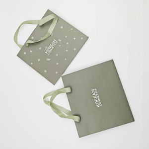 Sacs de shopping en carton vert de luxe avec logo personnalisé, en matériaux recyclés, emballage en gros pour les vêtements, petites entreprises - Product Image 2