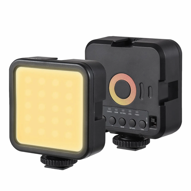 Handheld Mini RGB Fill Light Portable LED Video Light 7W 1200mAh Rechargeable for Vlog Live Streaming Photography Phone Camera