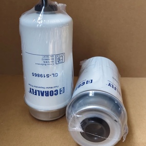 Pièces de camion tracteur, filtre séparateur d'eau et de carburant RE509208 RE509031 RE509032 H676WK SN70197 - Product Image 1