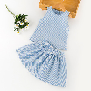 Vêtements d'été pour enfants en gros, ensemble jupe et haut court pour filles - Product Image 4