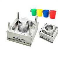 Moule d'injection de seaux en plastique empilables et géométriquement sécurisés, gain de place, 5L, pour une logistique d'entrepôt efficace