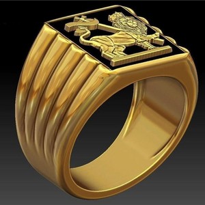 ユダのライオンリング 316Lステンレススチール PVD 18Kゴールドメッキジュエリー 繊細なライオン騎士印台リング - Product Image 1
