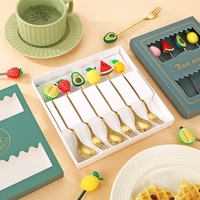 Ensemble cuillère et fourchette en acier inoxydable pour cadeaux de mariage, adorables fourchettes à gâteau en forme d'animaux de dessin animé avec boîte cadeau