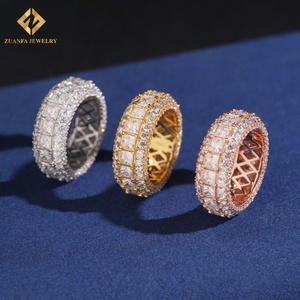 Bijoux fantaisie VVS Moissanite Style Hiphop Tendance Grande bague Moissanite Ensemble de luxe pour femmes et hommes - Product Image 1