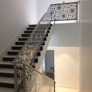 Panneau de protection d'escalier moderne, garde-corps décoratif en métal CNC, panneau de garde-corps d'escalier en acier découpé au laser CNC - Product Image 6