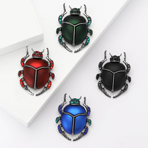 Novos Broches Criativos de Liga Esmaltada com Insetos e Animais, Acessório de Moda para Ternos Masculinos, Broches de Besouro com Strass para Joias Femininas - Product Image 1