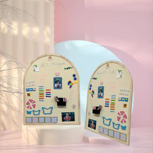 Ensemble de tableaux noirs <span class=keywords><strong>en</strong></span> <span class=keywords><strong>bois</strong></span> personnalisables pour la vente <span class=keywords><strong>en</strong></span> gros, tableau magnétique <span class=keywords><strong>en</strong></span> forme de maison avec support, idéal comme cadeau et outil d'apprentissage pour les enfants - Product Image 1