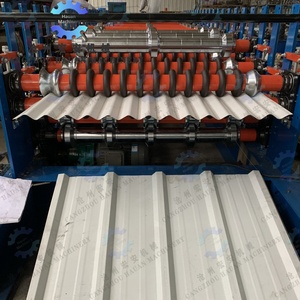 Servo-driven Precision Color Steel <b>Tile</b> 3-layer Production Equipment Full-automatic 3-layer Roll Forming <b>Machine</b> - Product Image 4