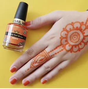 <span class=keywords><strong>Vernis</strong></span> <span class=keywords><strong>à</strong></span> <span class=keywords><strong>ongles</strong></span> au <span class=keywords><strong>henné</strong></span> vegan <span class=keywords><strong>à</strong></span> base de plantes, fini mat, halal, rouge bordeaux, 10 ml, en pot de verre cosmétique - Product Image 1