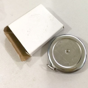 Bán buôn tùy chỉnh 1m <span class=keywords><strong>Mini</strong></span> Keychain băng các biện pháp di động ngang vuông Electroplated món quà Hệ thống đo lường số liệu - Product Image 2