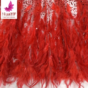 HY1339 <span class=keywords><strong>Tessuto</strong></span> in <span class=keywords><strong>Tulle</strong></span> <span class=keywords><strong>Rosso</strong></span> con Piume e Paillettes Lucide, Ricamo in Rete con Perline per Collezioni di Moda - Product Image 3