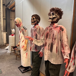 Décorations en métal de zombies de The Walking Dead pour parcs à thème et scènes de maisons hantées dans les centres commerciaux - Product Image 4
