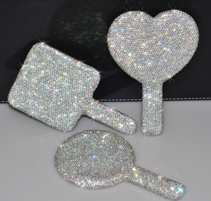 Princess Handheld Eyelash Extension <strong>Mirror</strong> with Heart-Shape Diamond <strong>Setting</strong> Vanity Cosmetic Accessory for Bathroom Makeup - Product Image 5