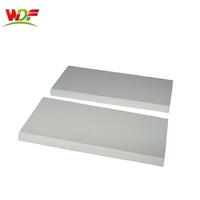 Panneau acoustique micro-perforé en aluminium alvéolé certifié pour salles blanches, idéal pour ateliers électroniques sans poussière