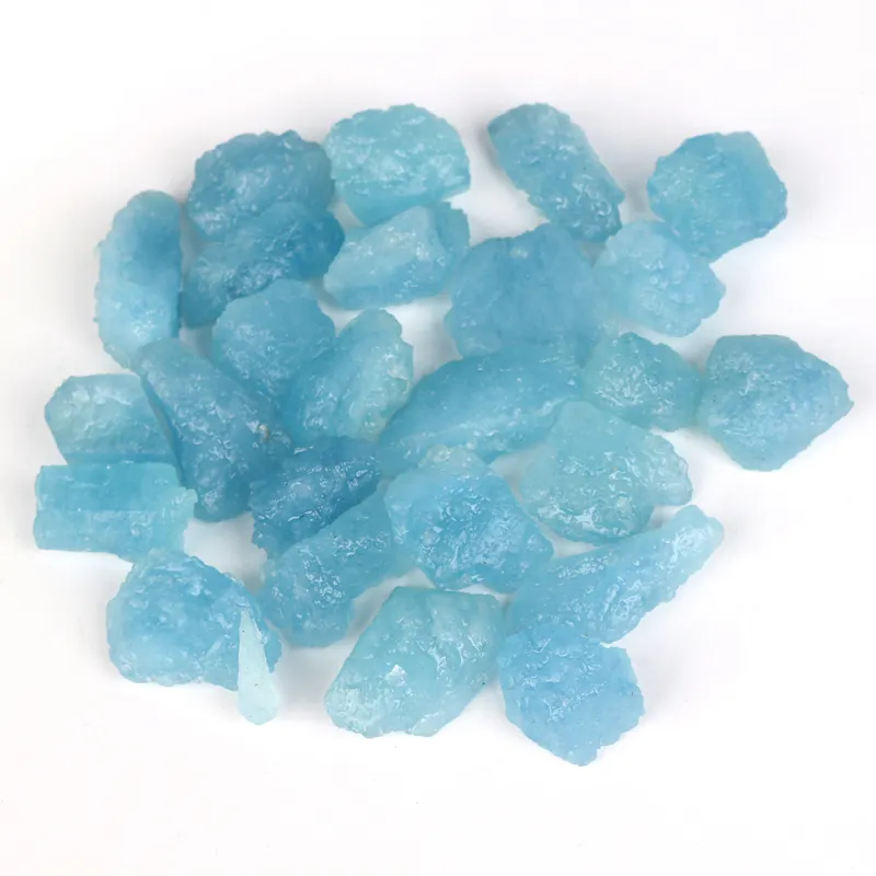 थोक प्राकृतिक क्रिस्टल कच्चे पत्थर Aquamarine किसी न किसी पत्थर