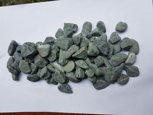 Galets en pierre broyeur colorée, 100 pièces, pierres naturelles, pour pavé et aménagement paysager paysager, support vert - Product Image 2