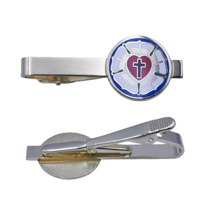 Pince à cravate en métal émaillé personnalisée, thème <span class=keywords><strong>Luther</strong></span> Rose de la Réforme Protestante, cadeau de Confirmation, fabrication usine avec 12 ans d'expérience - Product Image 1
