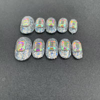 Las uñas cortas prensadas a mano puras con un gran diamante brillante de alta calidad se pueden reutilizar al por mayor de fábrica