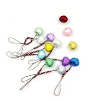 Cloche porte-bonheur Omamori japonaise personnalisée de haute qualité, en forme de cœur, avec son d'eau onctueux, avec cordon de suspension, entièrement fermée, petite cloche
