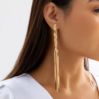 Nouveau collier géométrique exagéré en acier inoxydable plaqué or pour femme, avec chaîne serpent à pampilles, ensemble de bijoux sexy pour soirée et fiançailles