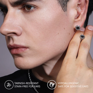 Pendientes de Plata de Ley S925 con Baño de Rodio y Circonitas Cúbicas Estilo Punk Negro para Hombre, Ideales para Ropa Urbana y Discotecas - Product Image 4