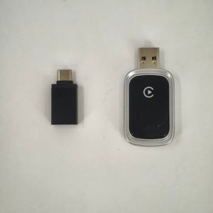 Tesla Rang Rover Cybertruck Adaptateur CarPlay sans fil Double appairage rapide USB BT <span class=keywords><strong>LE</strong></span> 5.4 Conception anti-interférence - Product Image 2