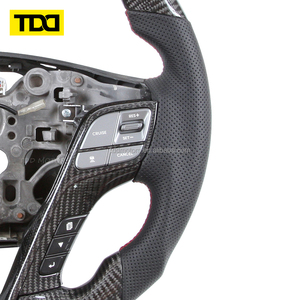 Volante de Fibra de Carbono Real TDD Compatible con Hyundai Palisade, SantaFe, Tucson, Encino, I30, I10, Veloster, Mistra - Product Image 3