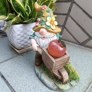 Eco-Friendly Outdoor Solar Courtyard <strong>Gnome</strong> Statue 3D Resin Crafts for <strong>Garden</strong> Decorative <strong>Ornaments</strong> Glowing Christmas Art Theme - Product Image 6