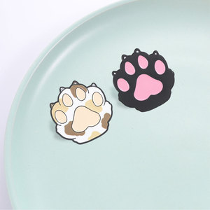 Ensemble d'épingles en émail en forme de patte de chat mignonnes et moelleuses, broche à motif de patte douce pour décorer un sac à dos - Product Image 3