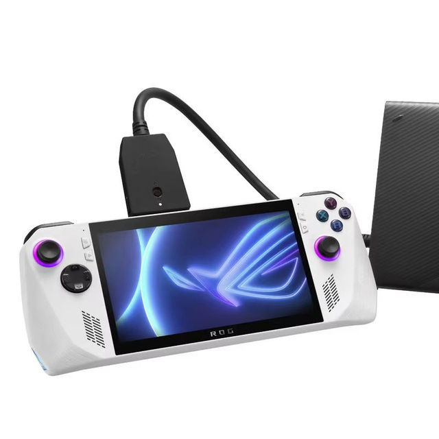 Used 2023 ROG Ally Z1 Extreme Portable Gaming Console 16GB LPDDR5 PCIe 4.0 SSD